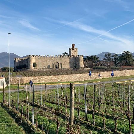 Franciacorta Flat & Bollicine Apartment Passirano ภายนอก รูปภาพ